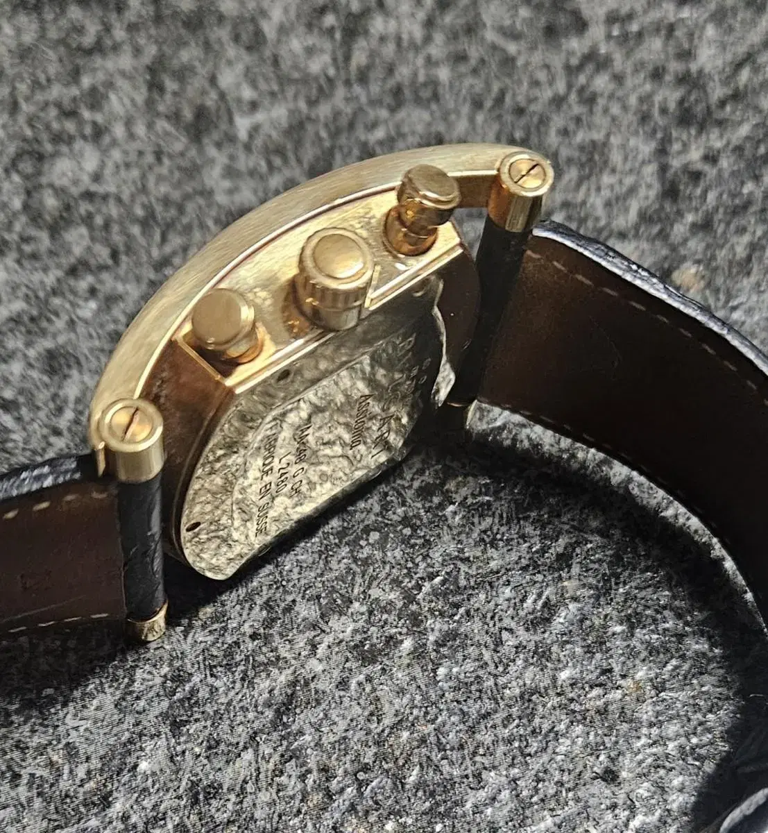 불가리 아시오마 크로노 48mm 로즈골드 한정판 99/16
