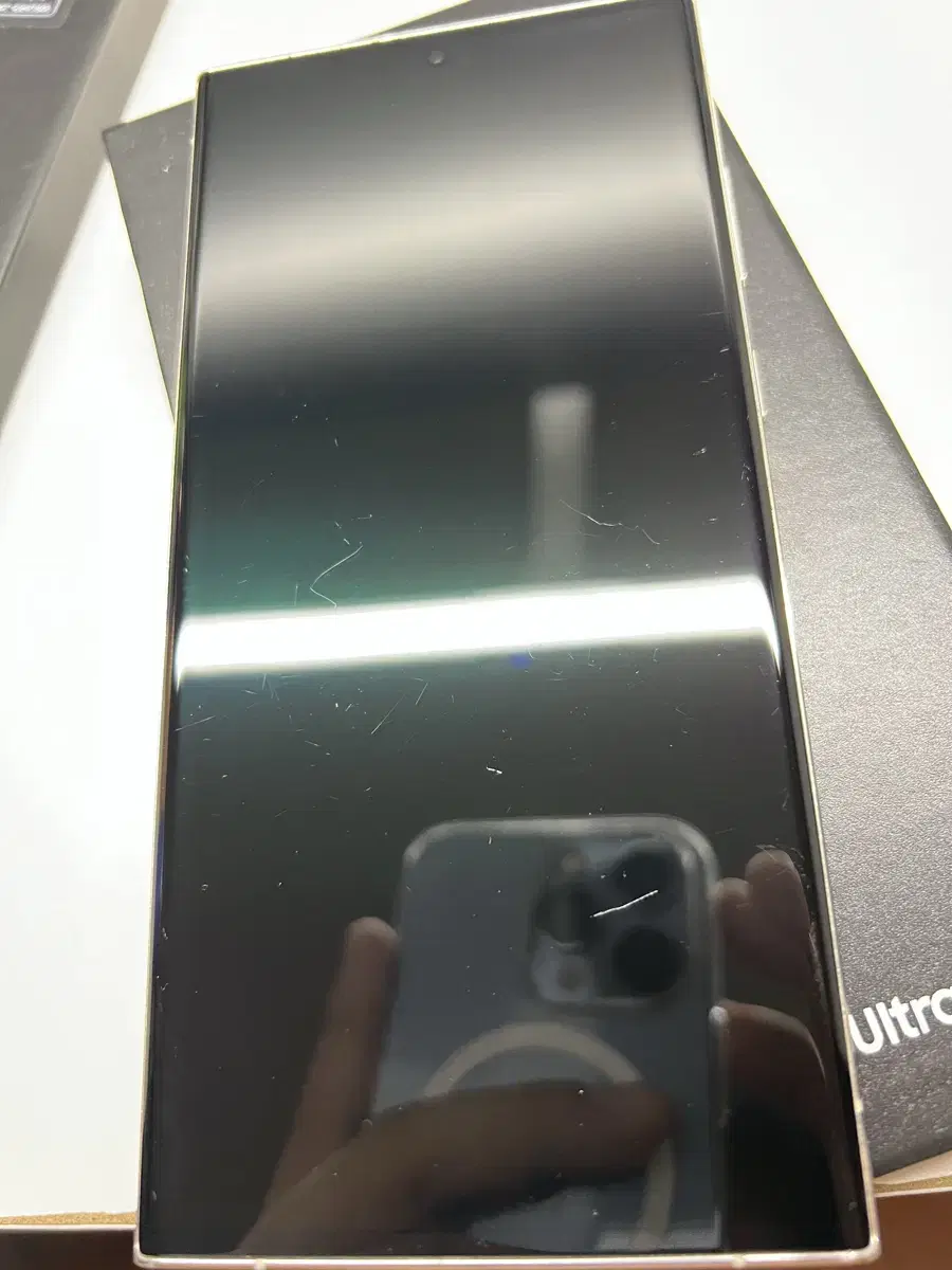 갤럭시 S23 울트라 256GB 크림색상